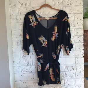 Deleta kimono sleeve top